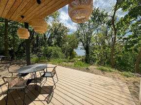 Exklusiver Bungalow mit Seeblick